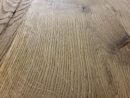 Produkte &raquo; Altholzplatten &raquo; 3-S Eiche Gebürstet