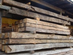 Produkte &raquo; Altholzbalken &raquo; Altholzbalken Eiche