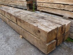 Altholzbalken Eiche - handgehackt oder verwittert