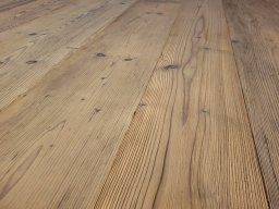 Altholzdielen Originaloberfläche - 1. Patina