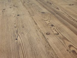 Altholzdielen Originaloberfläche - 1. Patina