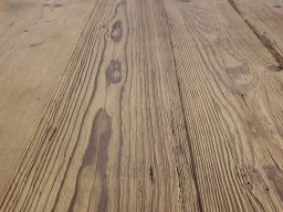 Altholzdielen Originaloberfläche - 1. Patina