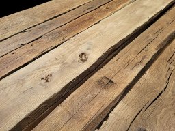 Eiche Originaloberfläche unbesäumt, gebürstet