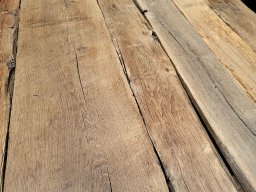 Eiche Originaloberfläche unbesäumt, gebürstet