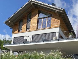 Sonnenverbrannt Braun